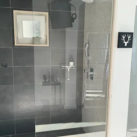 Luxury Martinis With Pool Apartman