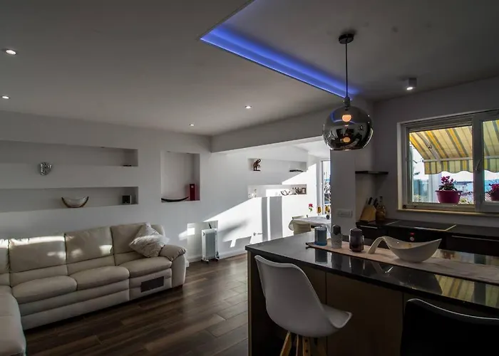 Luxury Martinis With Pool 公寓 斯普利特